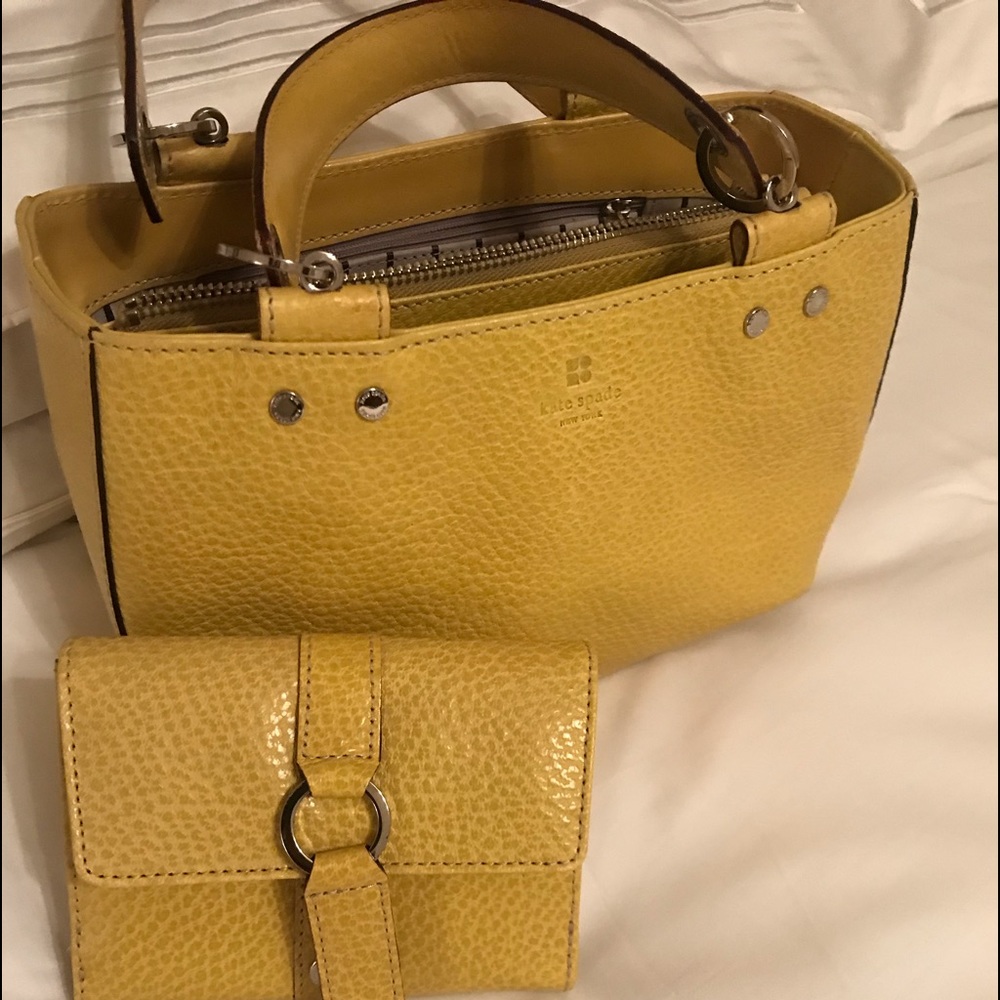 Kate Spade purse with matching wallet